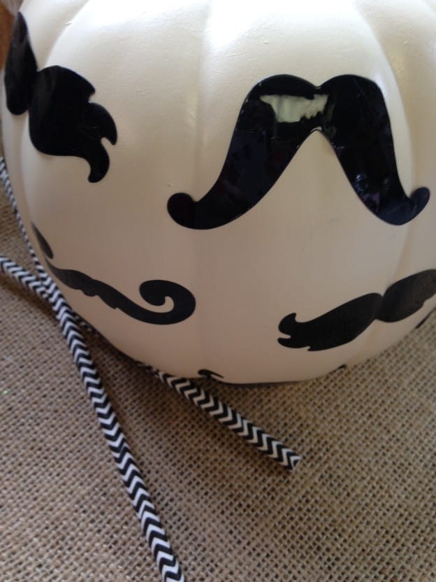 DIY Spooky Mustache Pumpkin