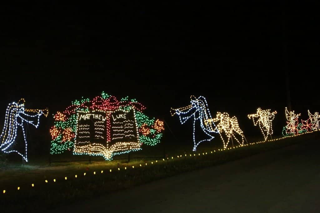 Branson Festival of Lights Drive Thru light display