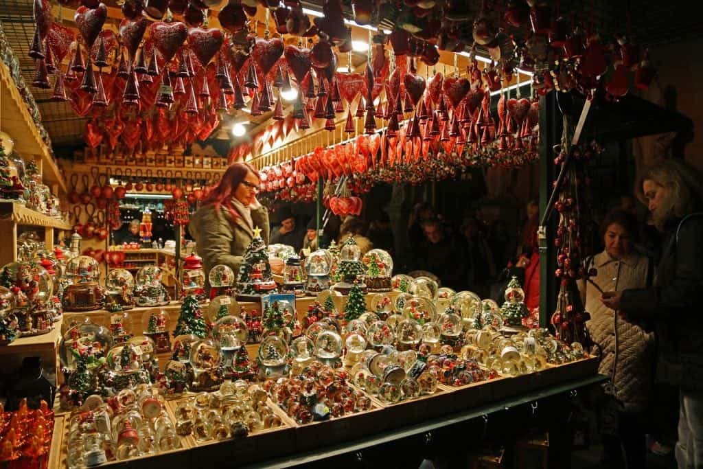 exploring the salzburg christmas market tammilee tips viking cruises christmas
