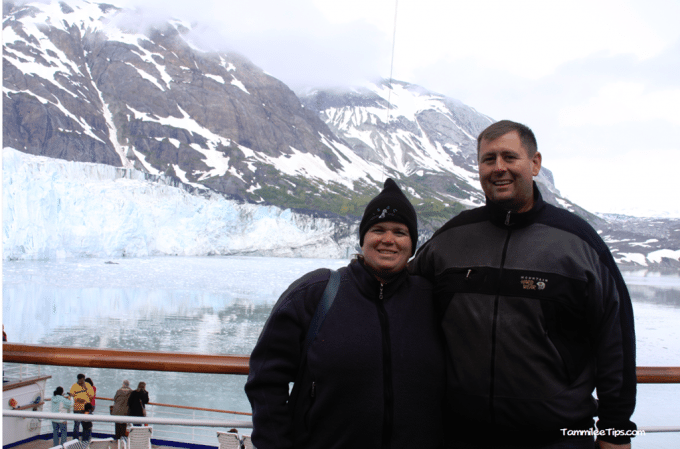Cruising-Glacier-Bay-National-Park-Glacier-Couples-Photo.png