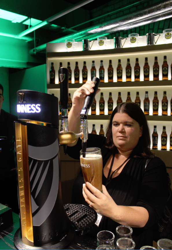 Guiness Storehouse Dublin Pour 2