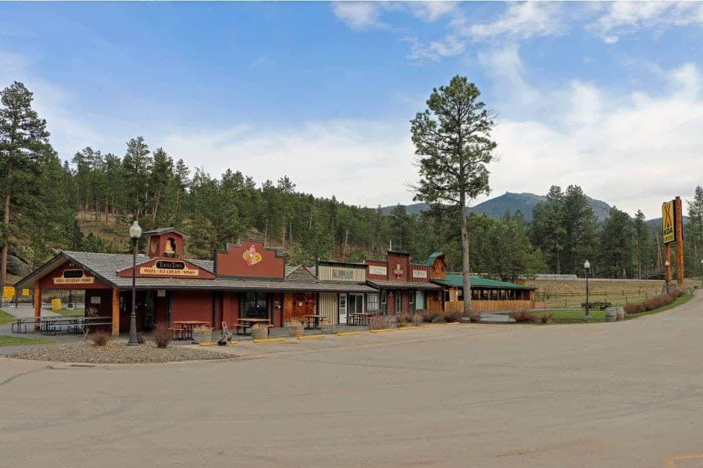 stores at Mt Rushmore KOA