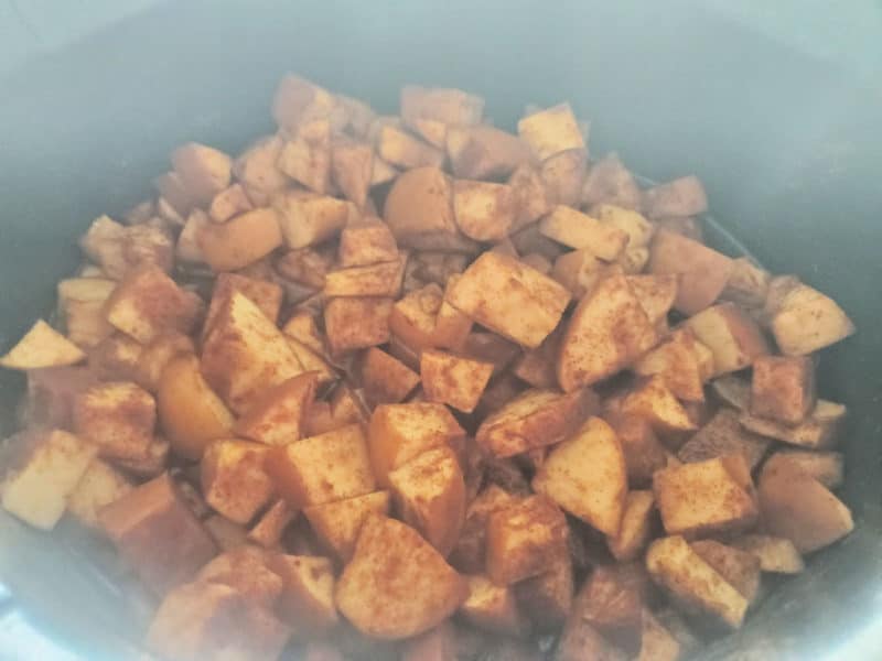 chopped apples in the slow cooker 