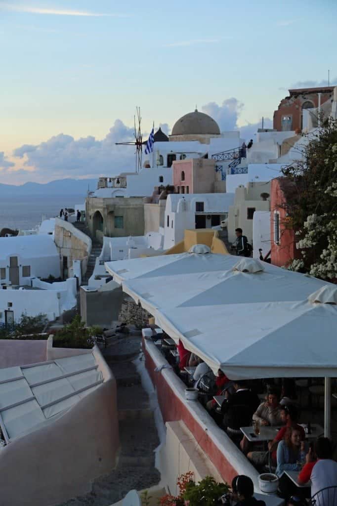 resteraunt in Santorini Greece