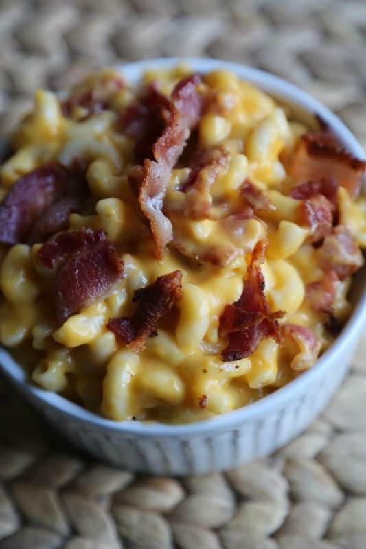 Bacon Mac and Cheese in a white bowl 