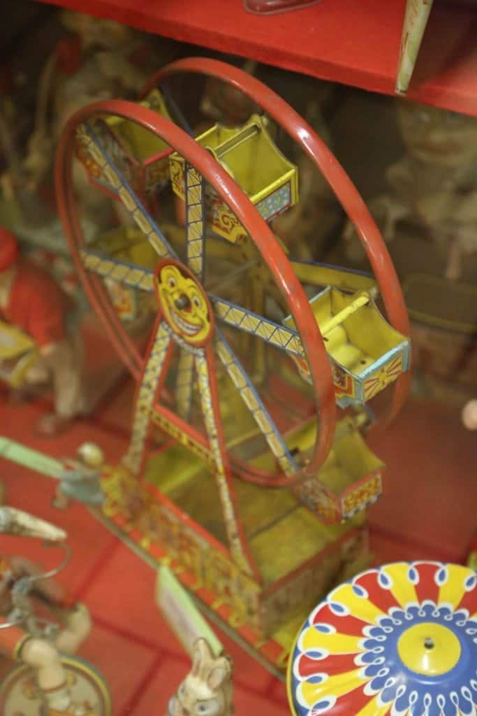 Blog Ferris Wheel at Branson Toy Museum_edited-1