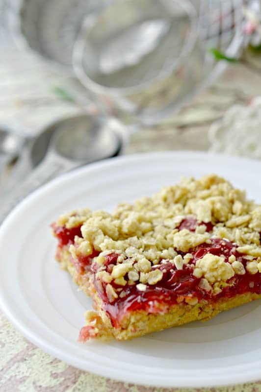 Cherry Cake Bars Recipe