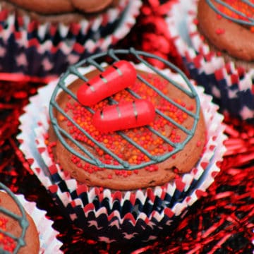 Barbecue Hot Dog Cupcake surrounded by red confetti