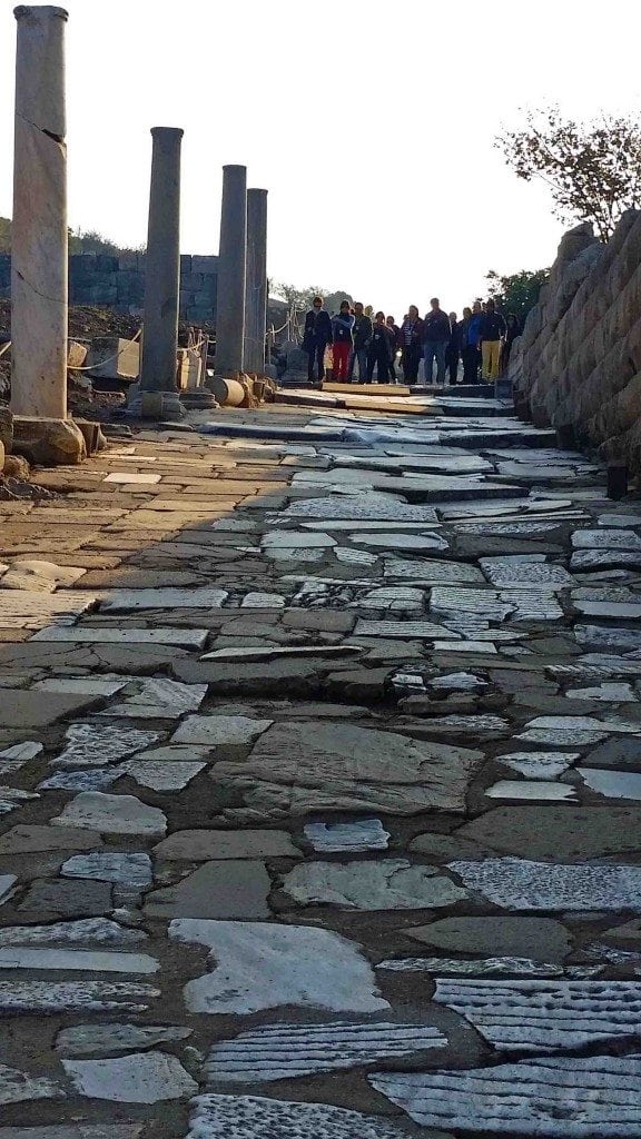 Blog uneven ground in Ephesus Turkey