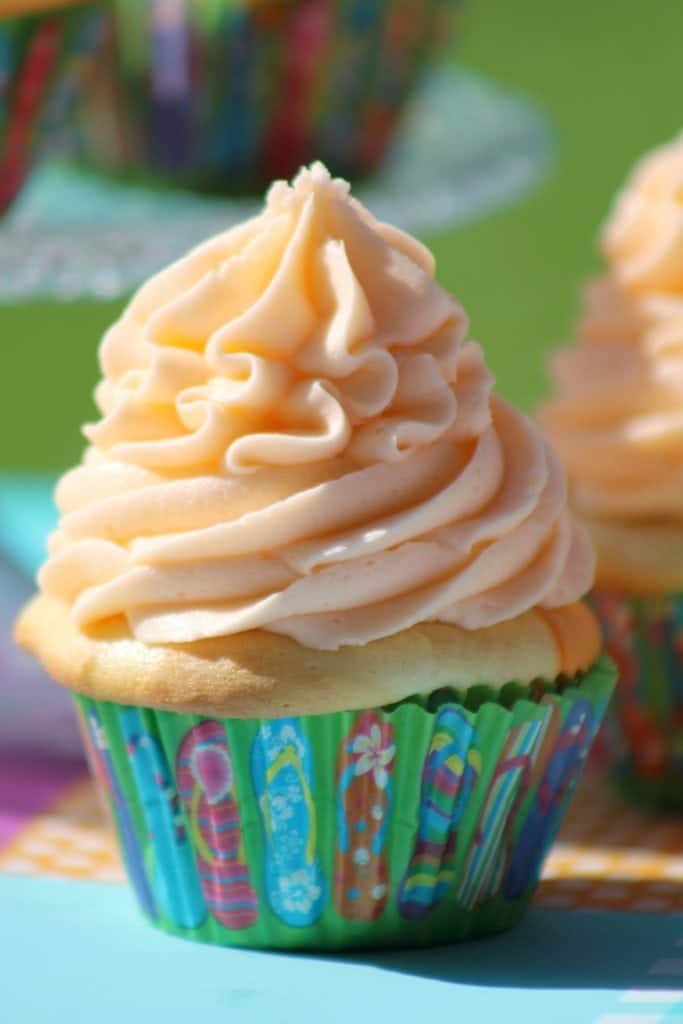 Easy Homemade Orange Julius Cupcakes Recipe