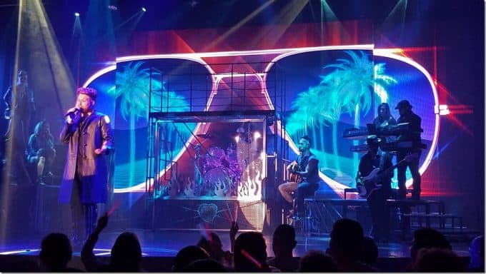 Hotel California in 80s night Carnival Vista