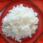 How to make rice in the crock pot! The slow cooker is the perfect way to make this easy rice recipe. You can easily add in chicken or vegetables if you want to with this recipes.