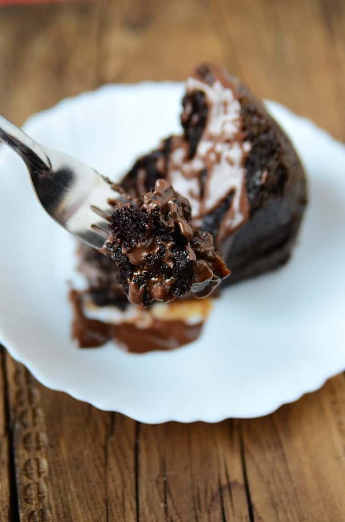 Crock pot chocolate caramel dump cake recipe tammilee tips