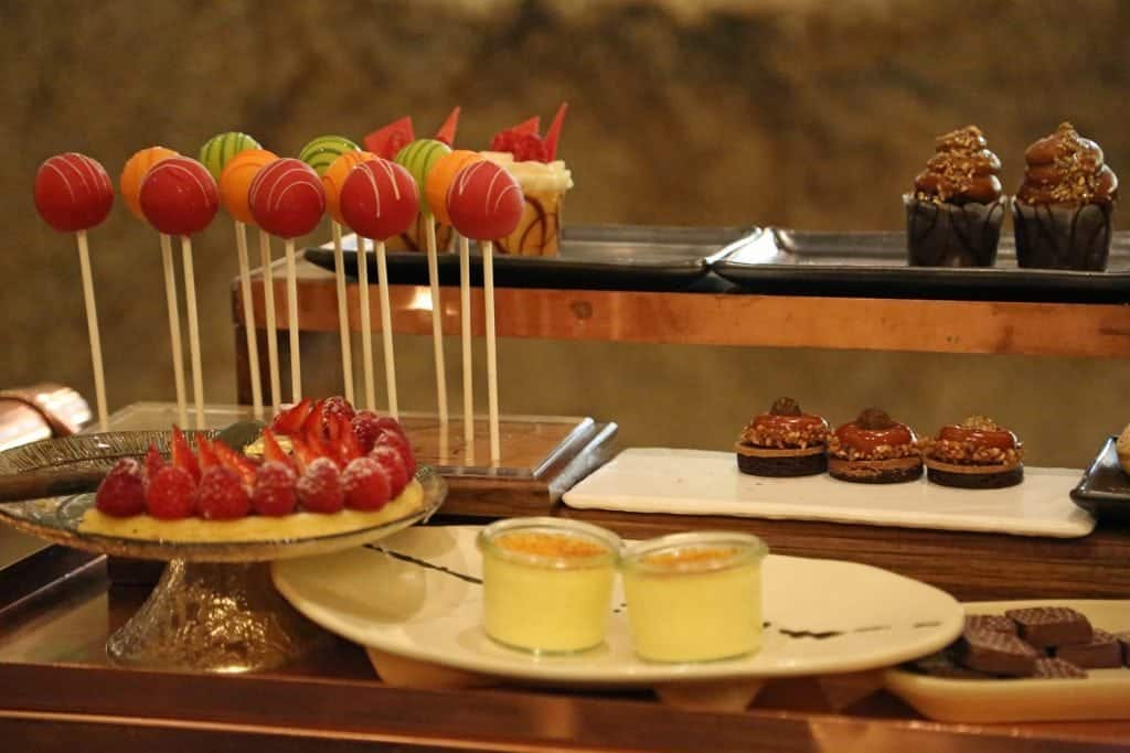 dessert cart at Harvest Bellagio