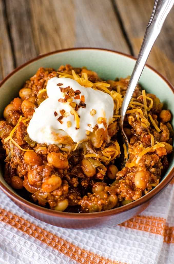 Crock Pot Hot and Spicy Chili Recipe - Tammilee Tips