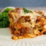 Easy Slow Cooker Crock Pot Lasagna Recipe the entire family will love. Ground beef, cheese, pasta combined to make the perfect Italian comfort food recipe.