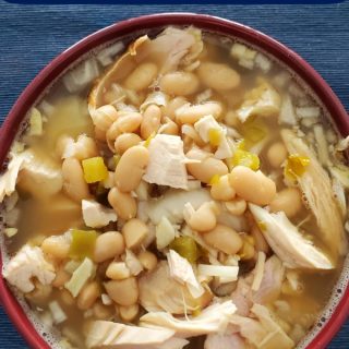 Crock Pot White Chicken Chili Recipe {Video} - Tammilee Tips