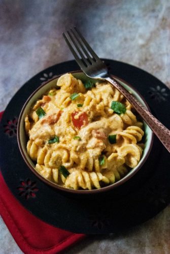 Crock Pot Mexican Mac and Cheese Recipe - Tammilee Tips
