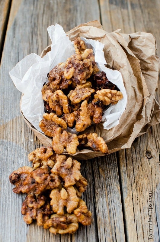 Crock Pot Sugared Candied Walnuts Recipe {Video} Tammilee Tips