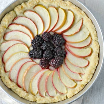 Apple Blackberry Fruit Tart in a pie pan