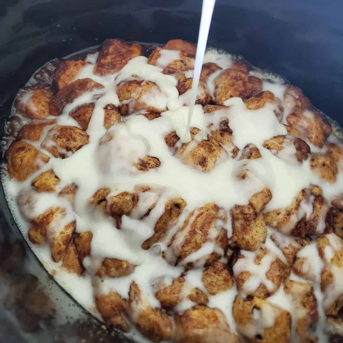 The Easiest Monkey Bread (Vegan) - Veggie Fun Kitchen