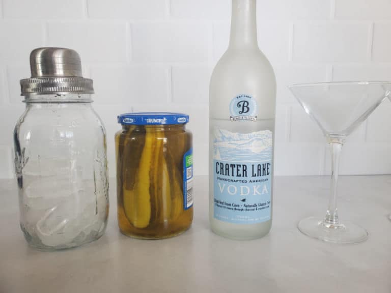 Dill Pickle Martini Recipe {Video} Tammilee Tips