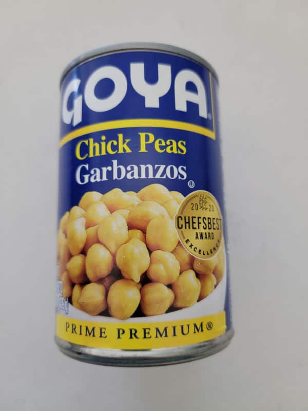 Can of Goya chick peas Garbanzos
