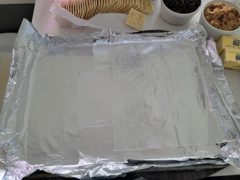 Aluminum foil lined baking dish for Christmas Crack