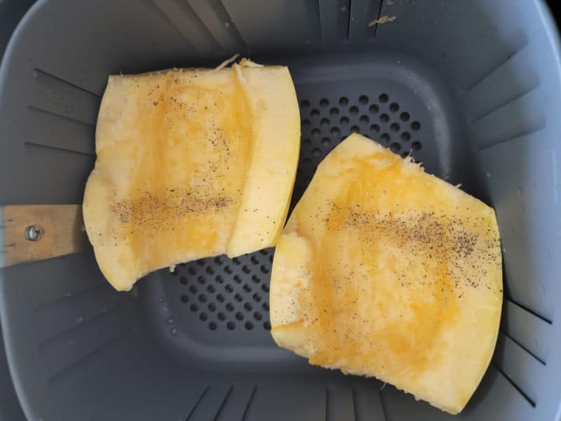 seasoned spaghetti squash in the air fryer basket