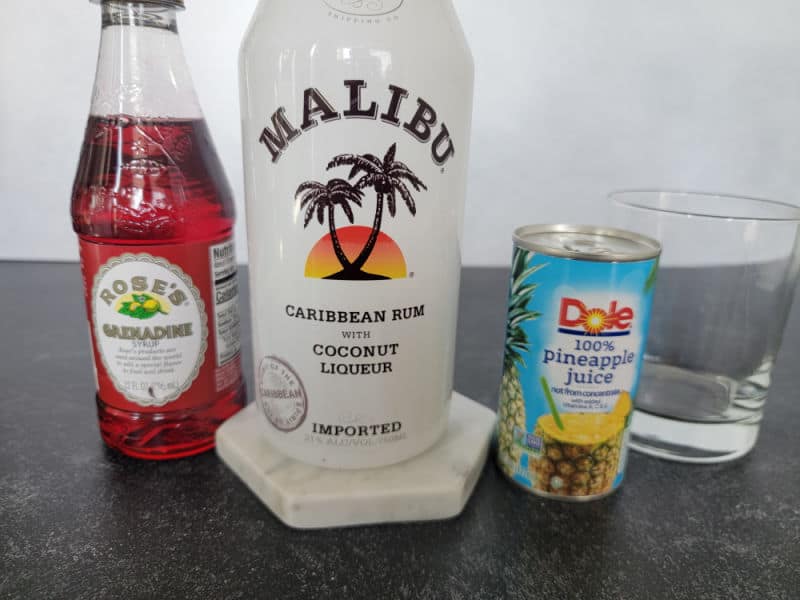 Malibu Sunset (Fruity Malibu Drink Recipe!)