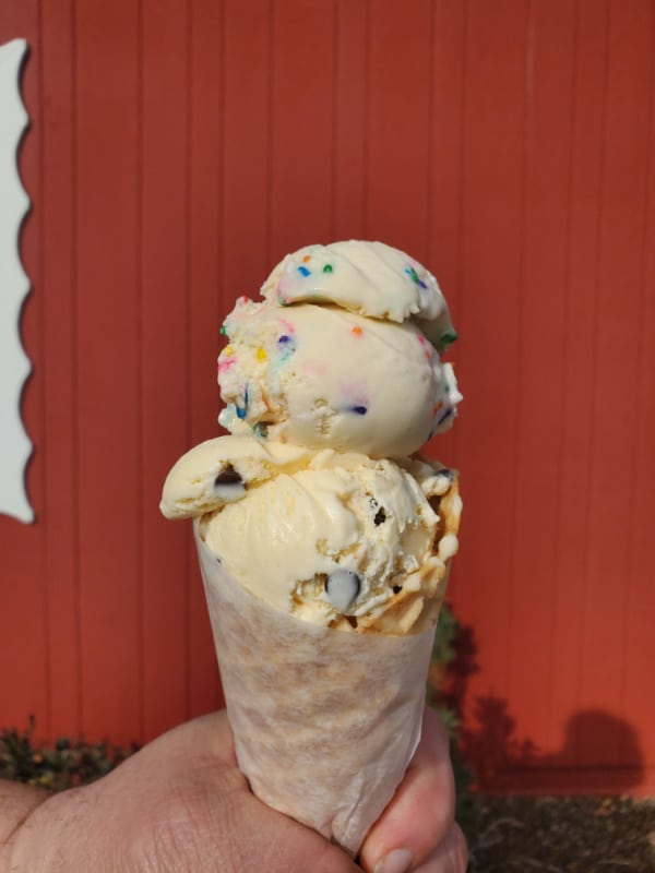 double ice cream cone at Reimers Candies oakhurst