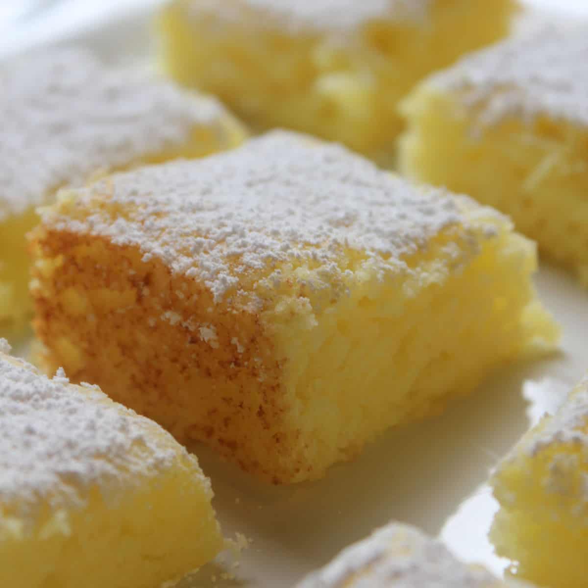 https://www.tammileetips.com/wp-content/uploads/2022/12/Lemon-Bars-with-2-Ingredients.jpg