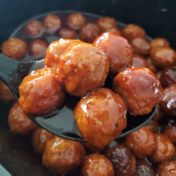 Slow Cooker Grape Jelly Meatballs - The Cooking Jar