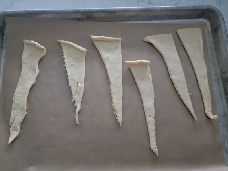 crescent roll strips for sausage cream cheese crescent rolls