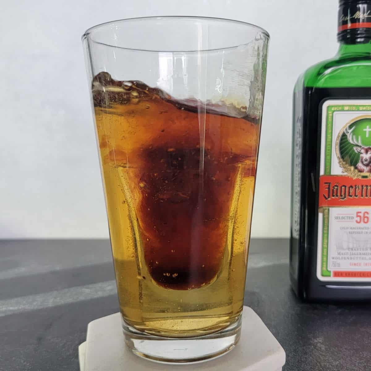 Jager Bomb Shot Recipe and Fun) - Tips